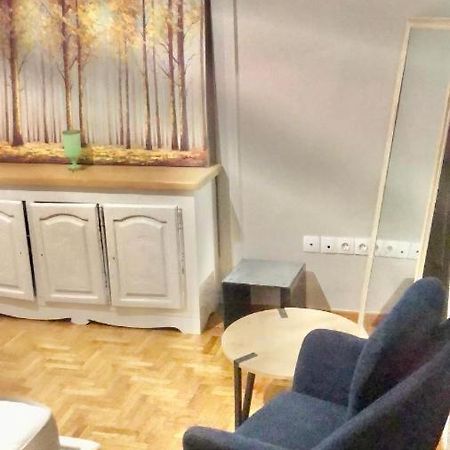 Economy Shared Apartment B In Central Aten Exteriör bild