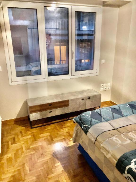 Economy Shared Apartment B In Central Aten Exteriör bild